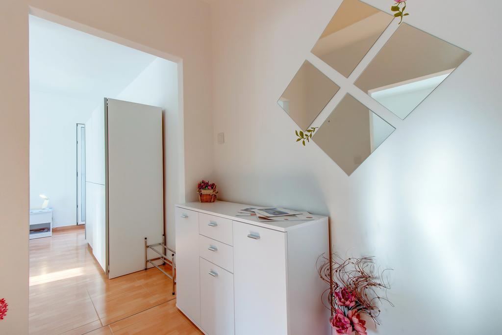 Apartment Senka Мали-Лошинь Экстерьер фото
