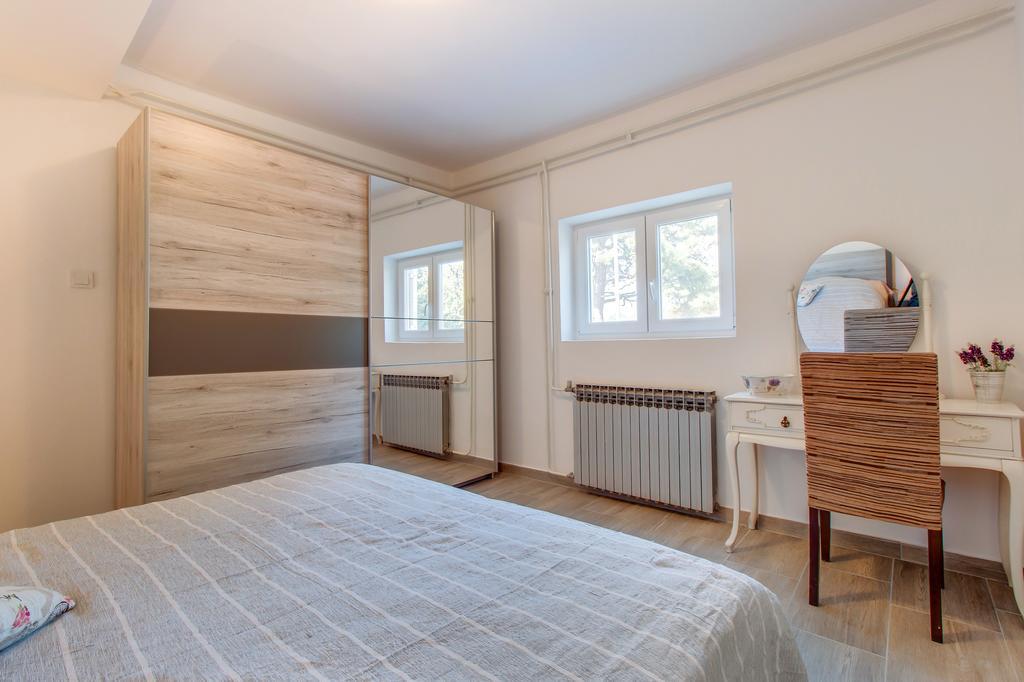 Apartment Senka Мали-Лошинь Экстерьер фото