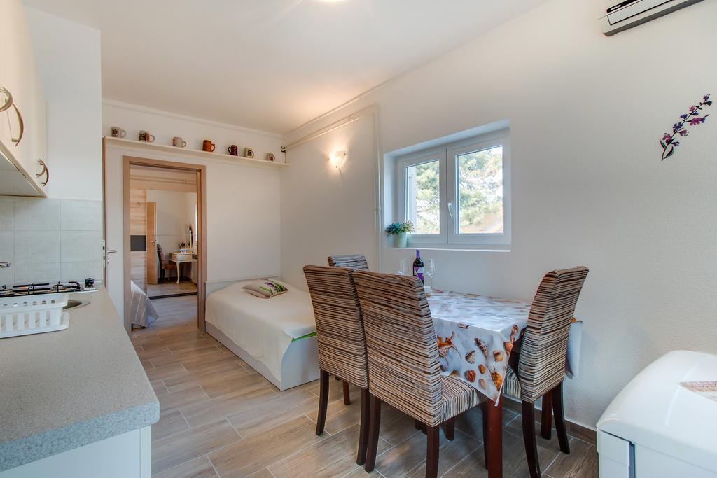 Apartment Senka Мали-Лошинь Экстерьер фото