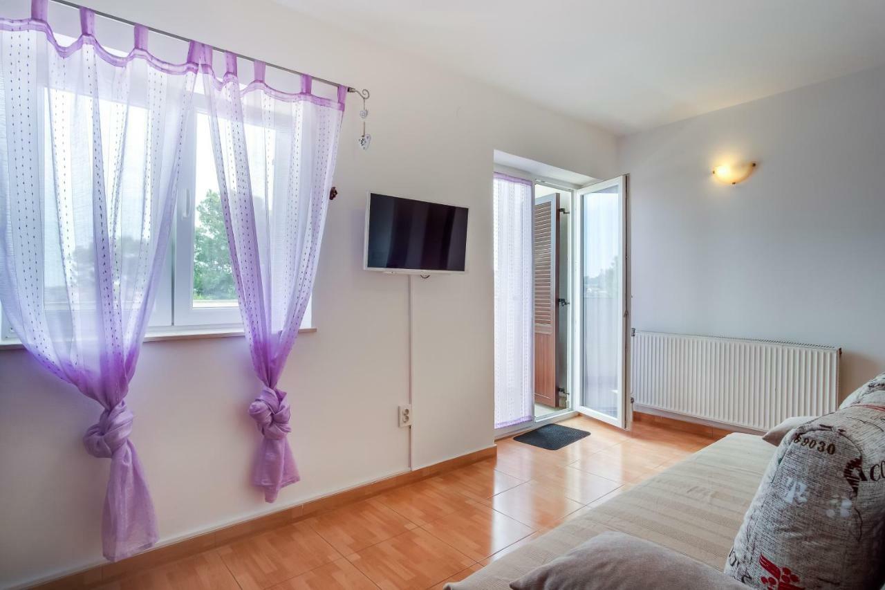Apartment Senka Мали-Лошинь Экстерьер фото