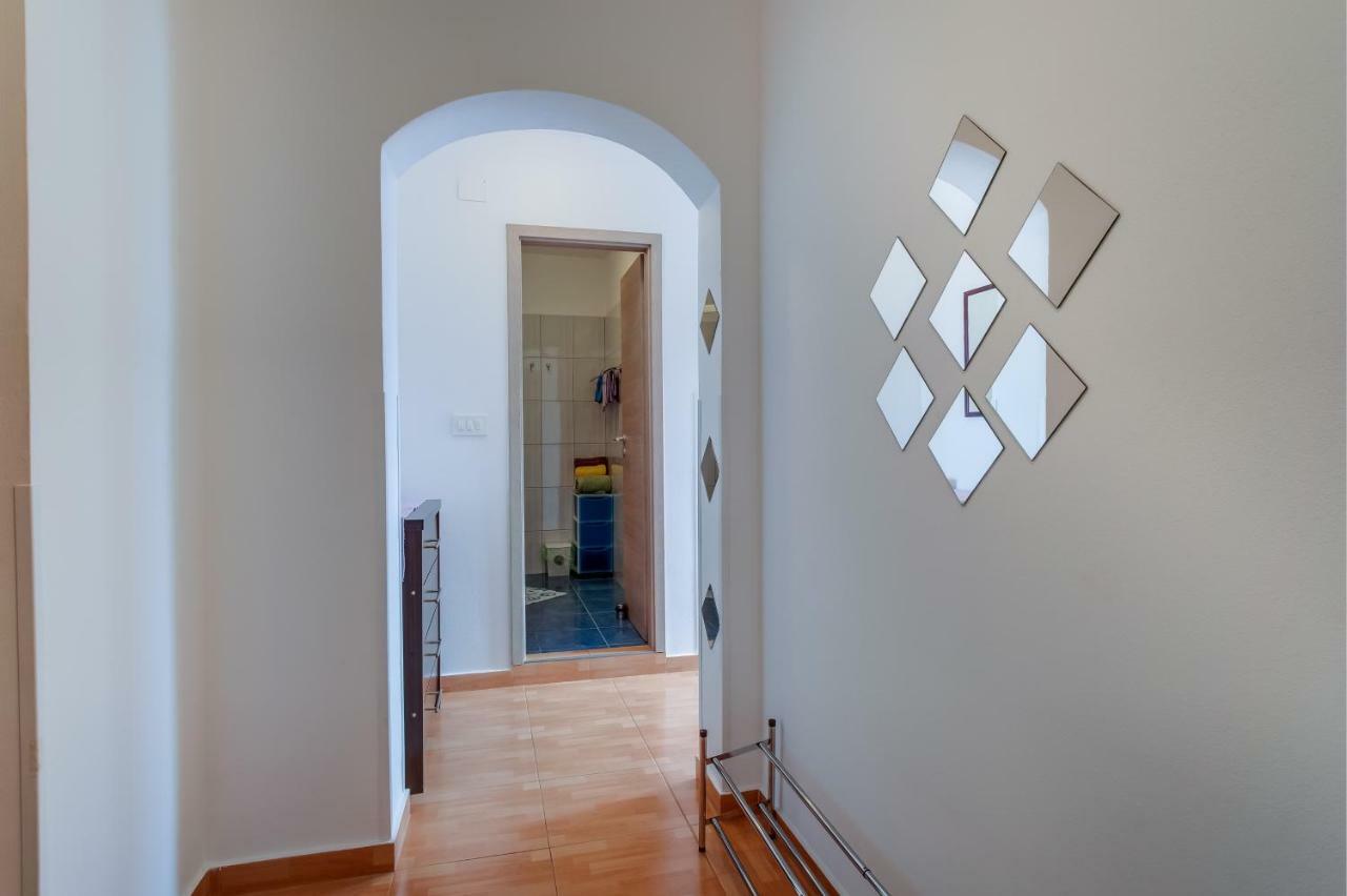 Apartment Senka Мали-Лошинь Экстерьер фото
